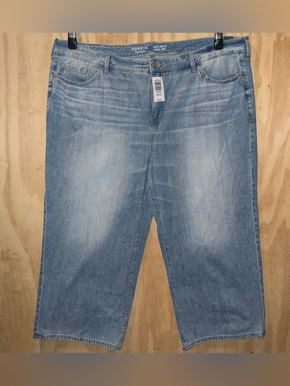 Nwt 28 Short/6XL Torrid Perfect Wide Leg Stretch Rigid Mid-Rise Jeans